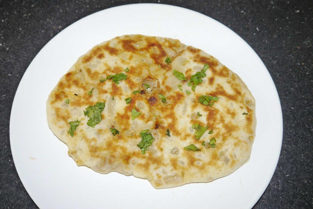pan cooked keema naan
