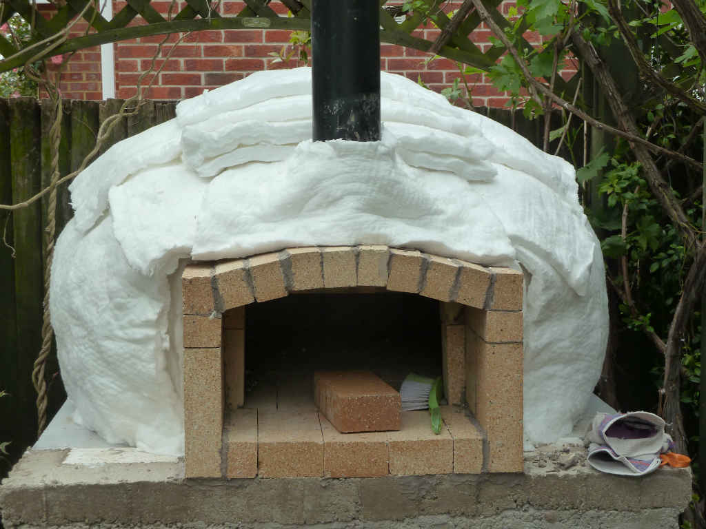 Fireplaces Ceramic Fiber Blanket 8# Density 2300F Kilns Forges for Thermal Insulation of Stoves Pizza Ovens Furnaces 2 x 24x 12.5 