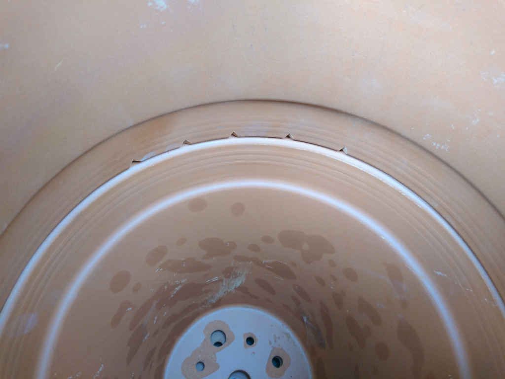 Andrew Hunter internal Tandoor pot as displayed on www.simplenick.com