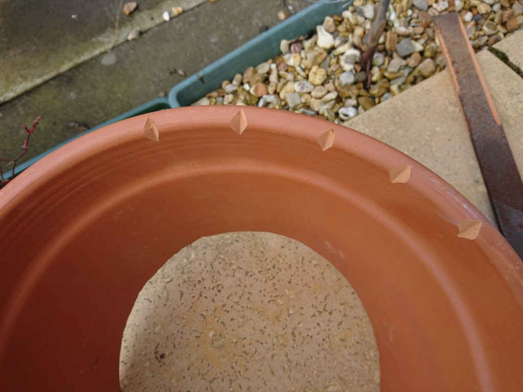 Andrew Hunters Tandoor pot as displayed on www.simplenick.com