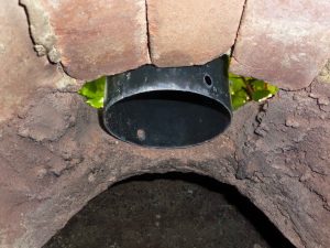 connecting chimney to pizza oven