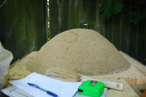 Medium size sand dome